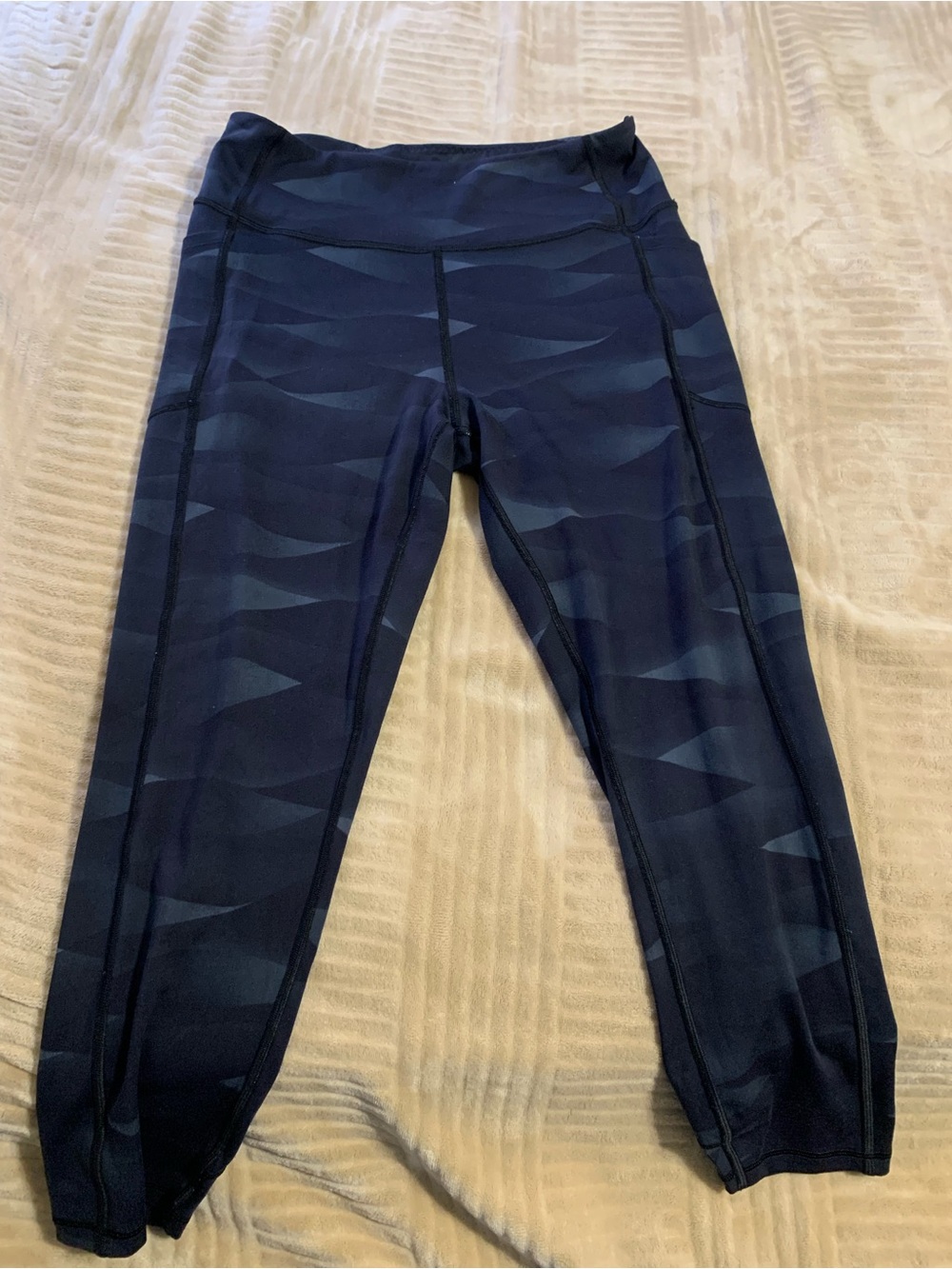 Navy Geometric Active Leggings